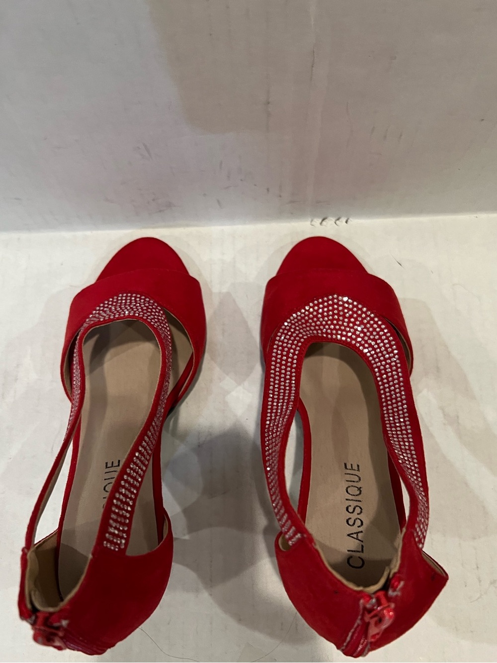 Classique Rhinestone Band Sandal - Picture 9 of 15